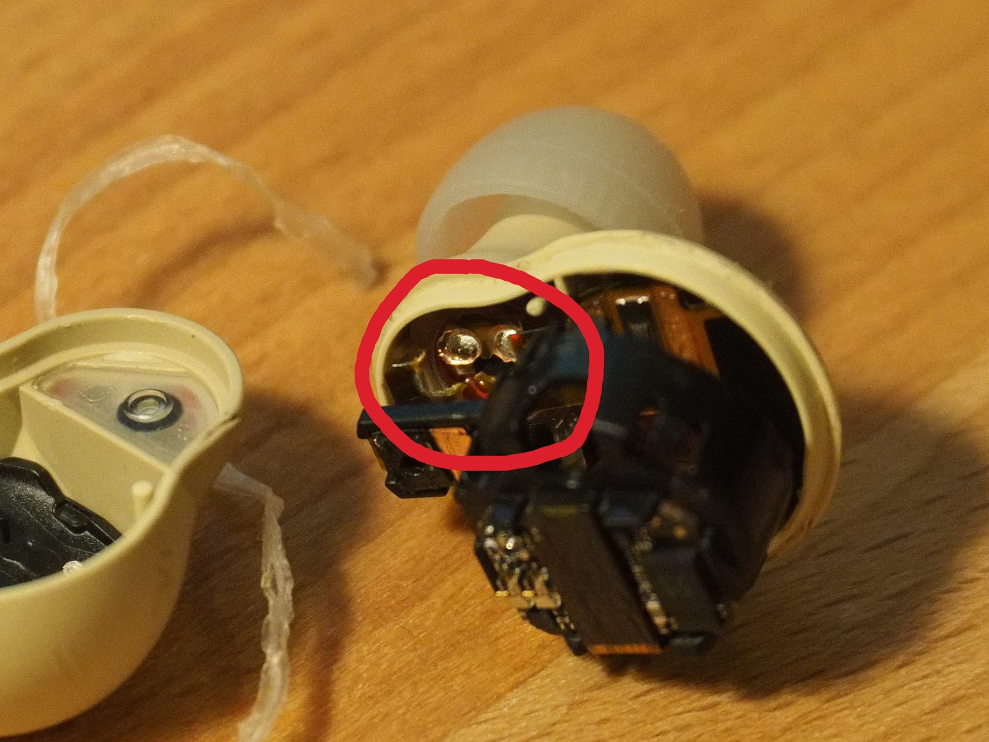Modern earbuds are throw-away products